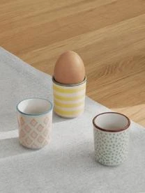 Bloomingville Handbemalte Eierbecher Patrizia Mit Verspieltem Muster, 3er-Set – Bild 3