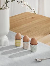 Bloomingville Handbemalte Eierbecher Patrizia Mit Verspieltem Muster, 3er-Set – Bild 4